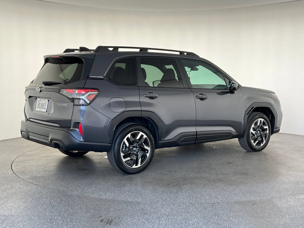 New 2026 Subaru Forester Premium AWD/4WD image 4