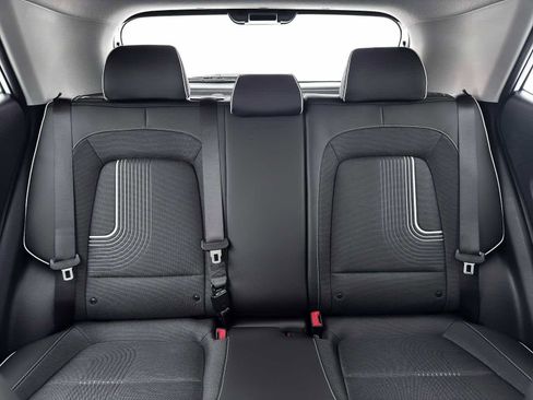 New 2026 Hyundai Venue SEL image 16