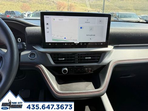 Used 2025 Ford Explorer ST-Line w/ ST-Line Street Pack AWD/4WD image 19