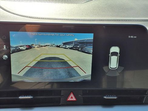 Used 2024 Kia Sportage EX image 29
