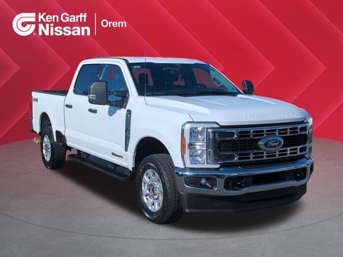 Used 2024 Ford F250 XLT image 1