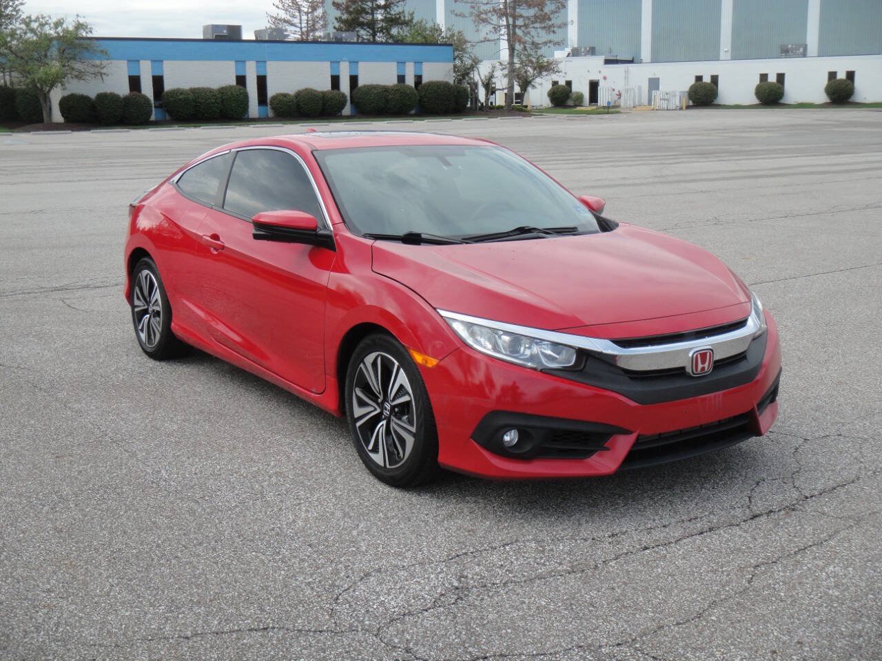 Used 2018 Honda Civic EX-T image 4