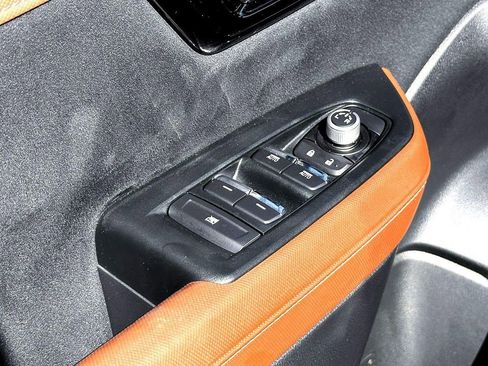 Used 2025 Subaru Forester Touring image 14