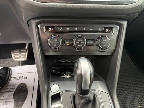 Used 2020 Volkswagen Tiguan SEL Premium R-Line AWD/4WD image 26