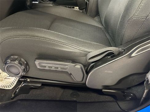 Certified 2022 Jeep Wrangler Unlimited Sport image 12