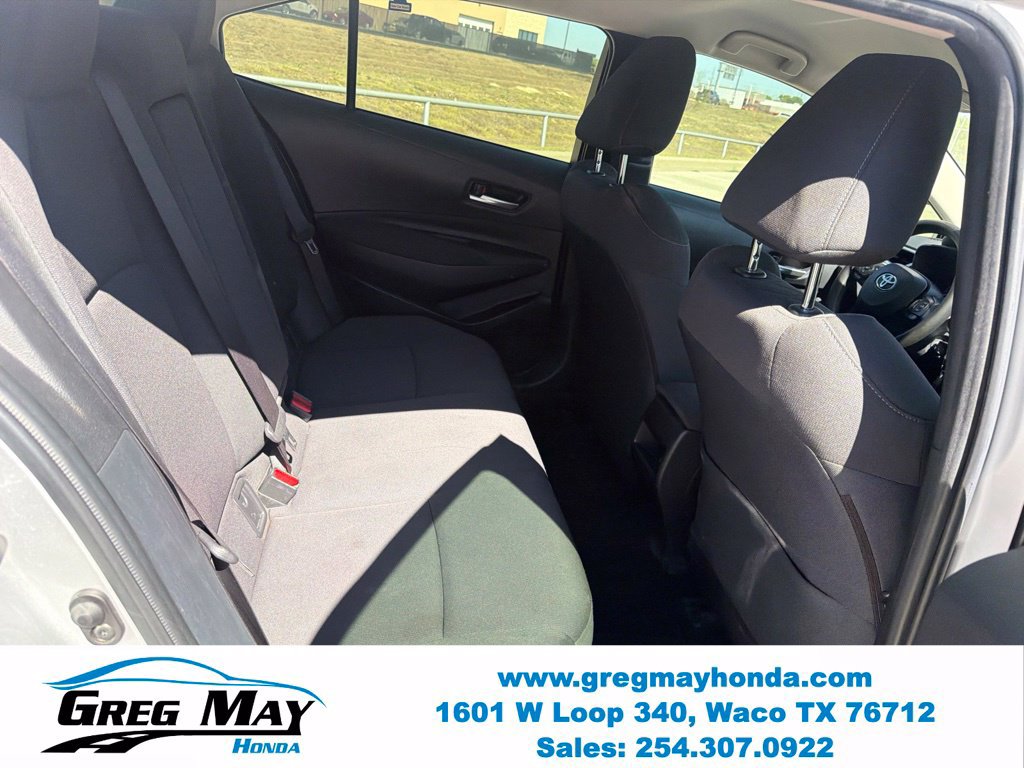 Used 2021 Toyota Corolla LE FWD image 25