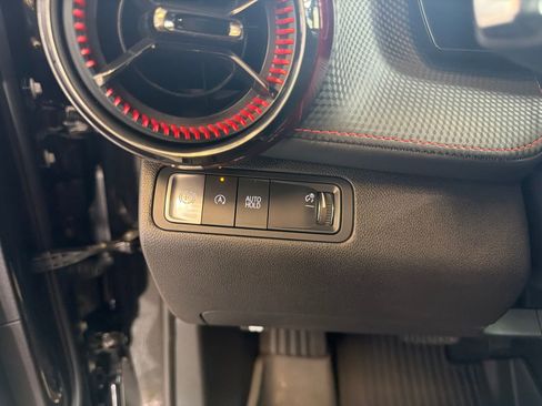 Used 2025 Chevrolet Equinox RS w/ Safety and Technology Package FWD image 17