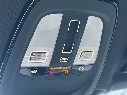 Used 2026 Volvo XC90 B6 Plus w/ Protection Package image 23