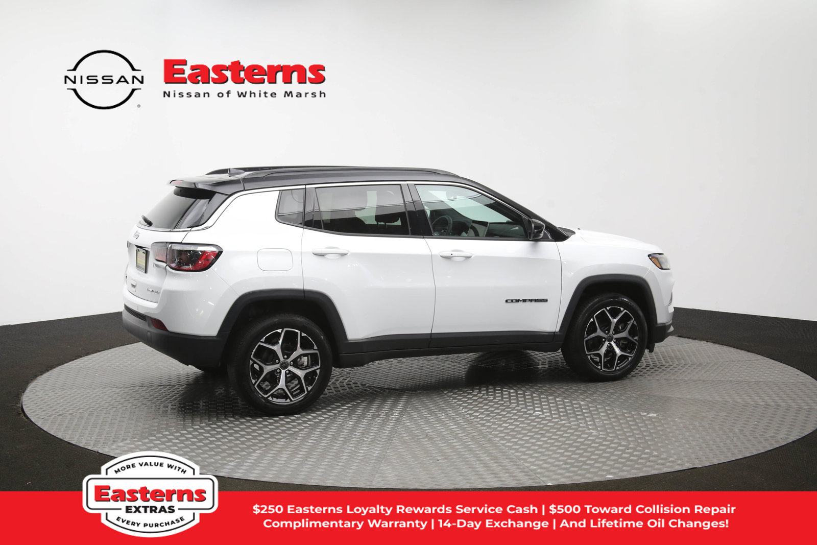 Used 2025 Jeep Compass Limited AWD/4WD image 41