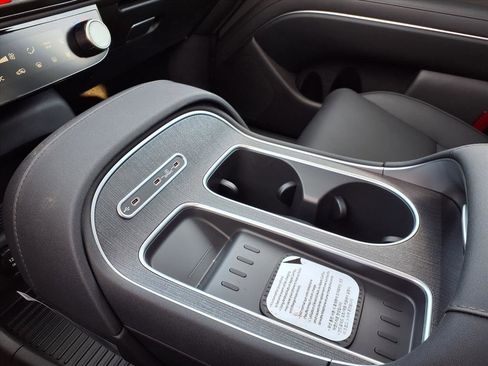 New 2026 Hyundai Palisade Limited image 18