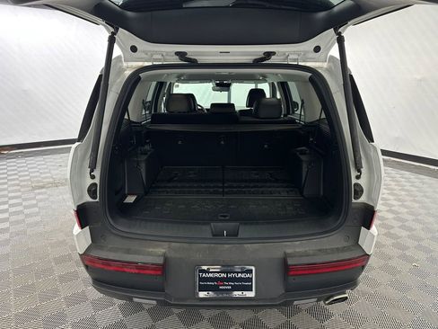 Used 2025 Hyundai Santa Fe SEL image 19