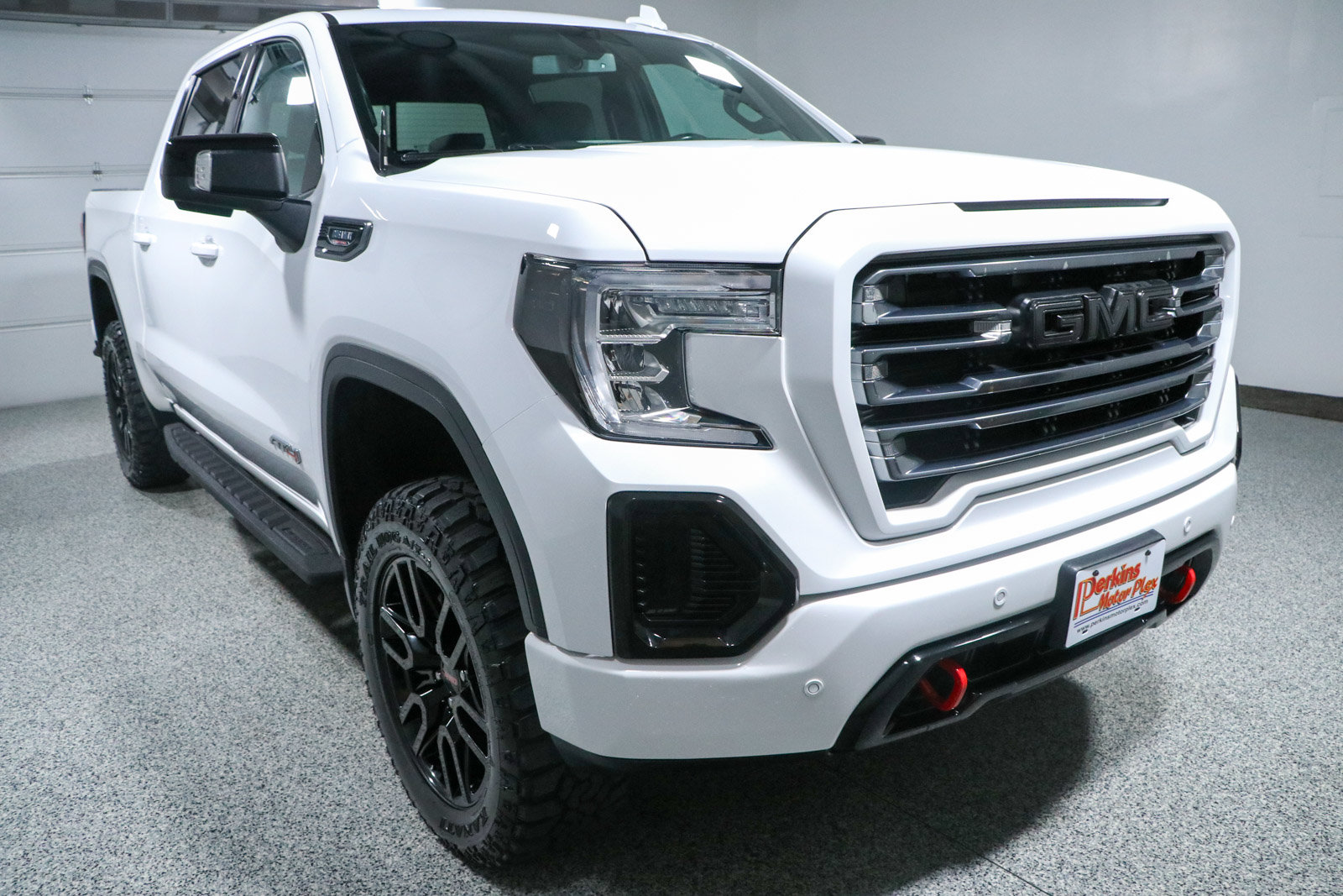 Used 2021 GMC Sierra 1500 AT4 w/ AT4 Premium Package AWD/4WD image 5
