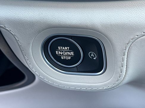 Used 2025 Mercedes-Benz GLE 53 AMG 4MATIC image 22