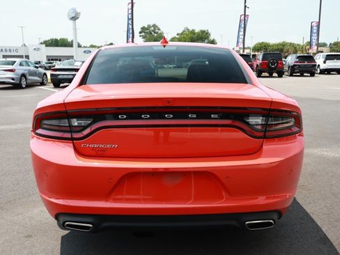 Used 2023 Dodge Charger SXT RWD image 7