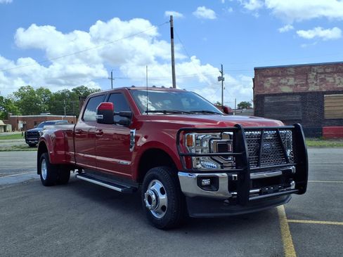Used 2022 Ford F350 Lariat w/ Lariat Value Package AWD/4WD image 14