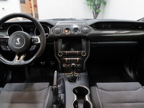 Used 2020 Ford Mustang Shelby GT350 w/ Technology Package image 5