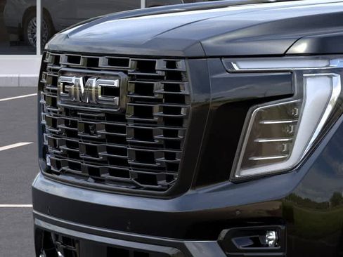 New 2026 GMC Yukon Denali Ultimate AWD/4WD image 14