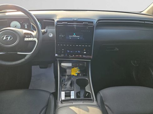 Certified 2024 Hyundai Santa Cruz Limited image 11