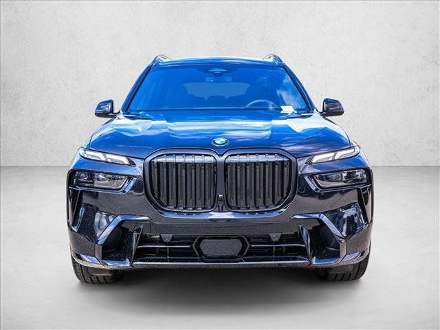 Used 2027 BMW X7 xDrive40i w/ Executive Package AWD/4WD image 2