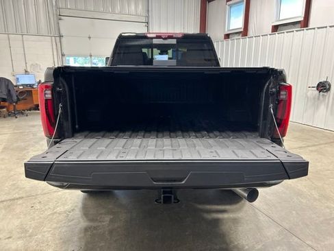 Used 2025 GMC Sierra 3500 Denali w/ Denali Reserve Package AWD/4WD image 21