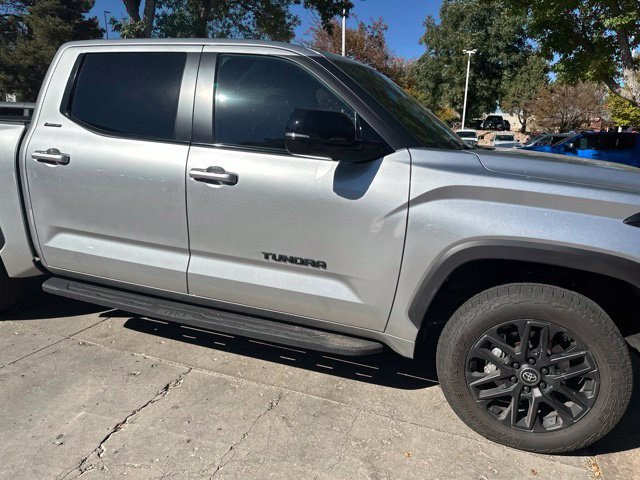 Used 2026 Toyota Tundra Limited AWD/4WD image 9