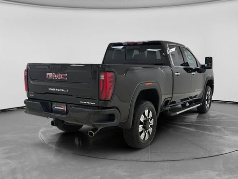 Used 2026 GMC Sierra 2500 Denali w/ Denali Reserve Package AWD/4WD image 3
