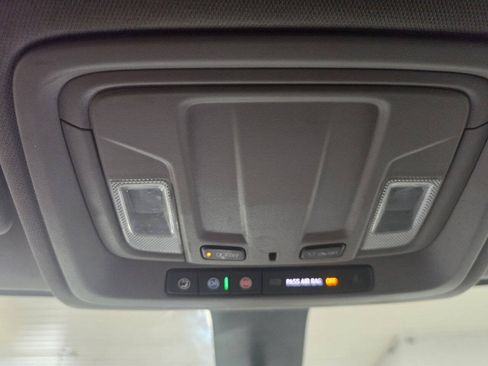 Used 2022 Chevrolet Silverado 2500 LT w/ Convenience Package AWD/4WD image 38