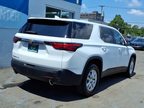 Certified 2023 Chevrolet Traverse LS w/ LPO, Floor Liner Package AWD/4WD image 6