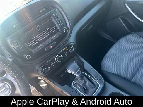 Used 2023 Kia Soul LX w/ LX Technology Package image 16