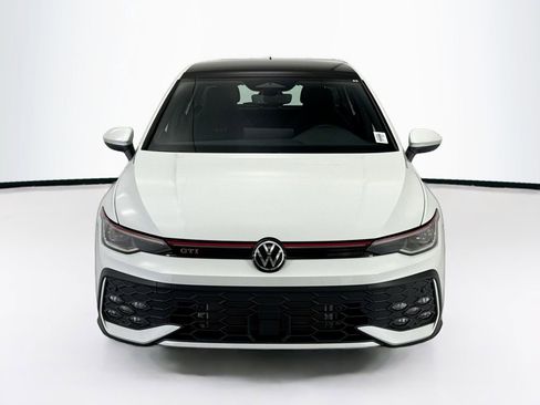 New 2026 Volkswagen GTI SE FWD image 2