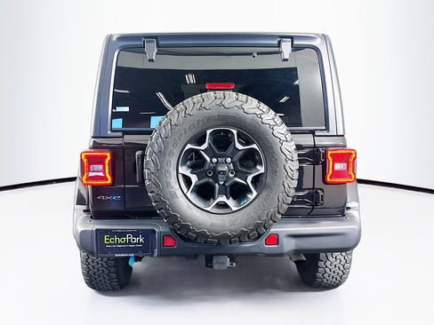 Used 2023 Jeep Wrangler Unlimited Rubicon 4xe w/ Steel Bumper Group AWD/4WD image 7