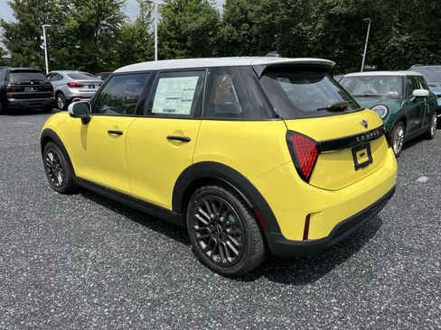 Used 2025 MINI Cooper S image 7