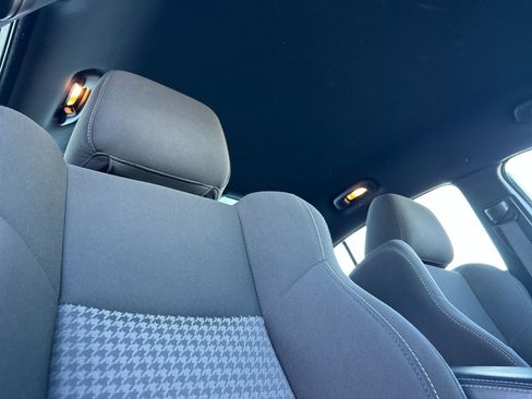 Used 2023 Dodge Charger GT image 15