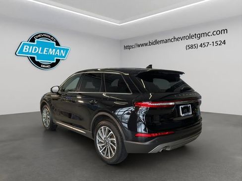 Used 2025 Lincoln Corsair Reserve AWD/4WD image 5