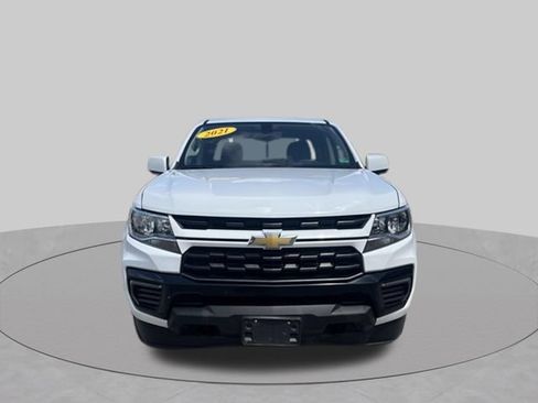 Used 2021 Chevrolet Colorado LT AWD/4WD image 2