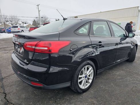 Used 2016 Ford Focus SE FWD image 6