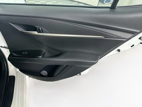Used 2025 Toyota Camry SE FWD image 28