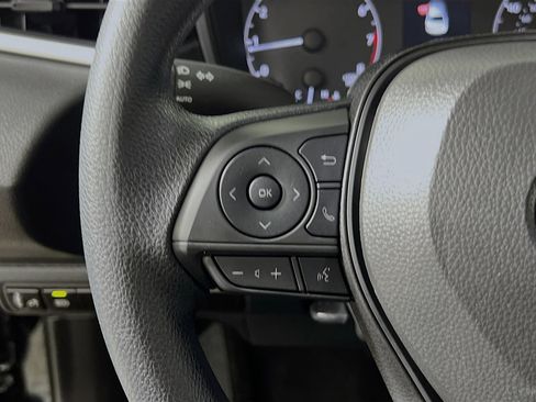 Used 2025 Toyota Corolla LE FWD image 19
