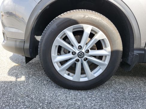 Used 2019 Nissan Rogue Sport S w/ Appearance Package FWD image 10
