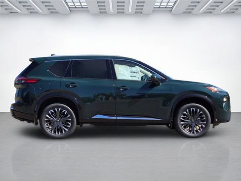 New 2026 Nissan Rogue Platinum w/ Platinum Premium Package AWD/4WD image 3