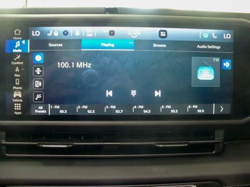 Certified 2024 Jeep Wrangler Unlimited Rubicon w/ Technology Group image 14