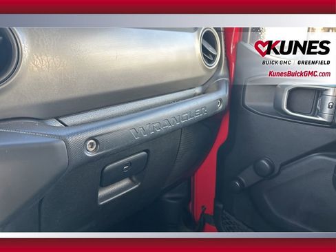 Used 2022 Jeep Wrangler Unlimited Sport image 26