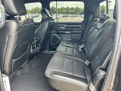 Used 2019 RAM 1500 Laramie w/ Sport Appearance Package AWD/4WD image 27