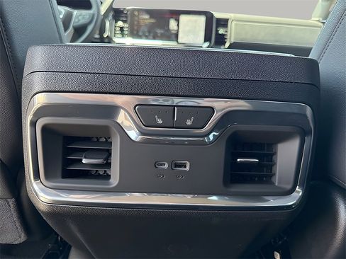 New 2025 GMC Sierra 2500 SLT w/ Texas SLT Premium Package image 12