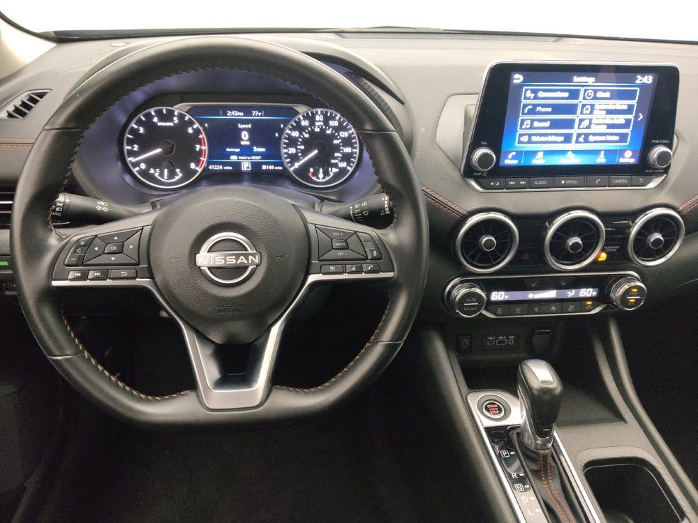 Used 2025 Nissan Sentra SR FWD image 22