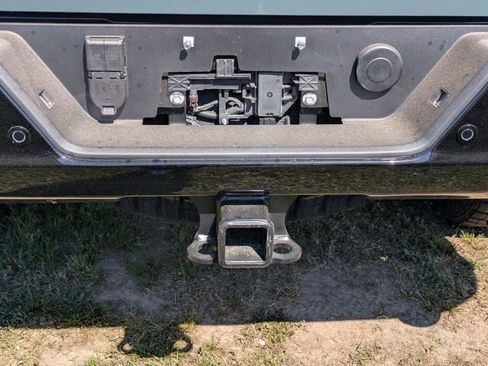 New 2026 Chevrolet Silverado 2500 ZR2 w/ LPO, Dark Essentials Package AWD/4WD image 33
