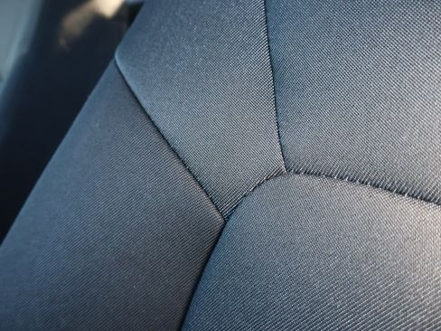 Used 2023 Chevrolet Colorado W/T image 9