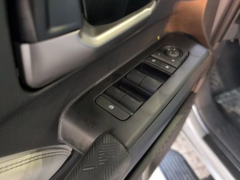 New 2025 Toyota Tacoma Limited image 19