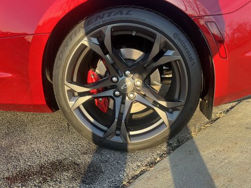 Used 2022 Chevrolet Camaro SS image 10