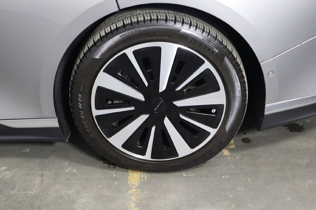 Used 2023 Lucid Air Touring AWD/4WD image 44